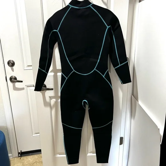 New Sea Skin Women's Black and Blue Full Body Wetsuit Size S - Picture 3 of 10